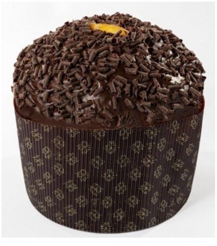 Klassicher Panettone mit Rosinen und kandierte Frucht